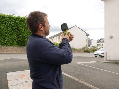 La caméra thermique à Infra-rouges Trotec IC80V sert à mettre en avant les ponts thermiques.