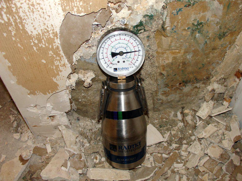 La Bombe à carbure Randtke permet de déterminer la teneur en eau d'un matériau minéral.
